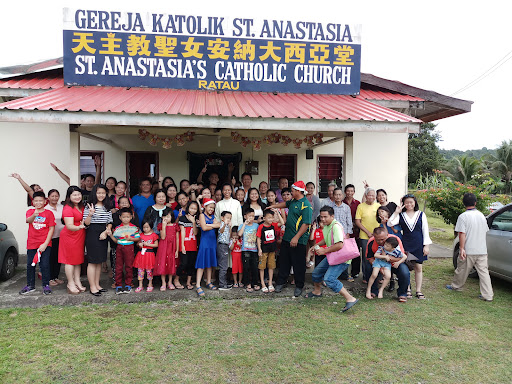 Gereja Katolik St. Anastasia