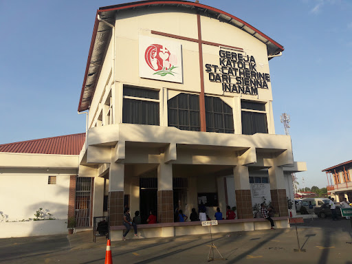 Gereja St. Catherine Dari Siena Inanam (1969)