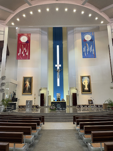 Blessed Sacrament Church, BDC (2002)