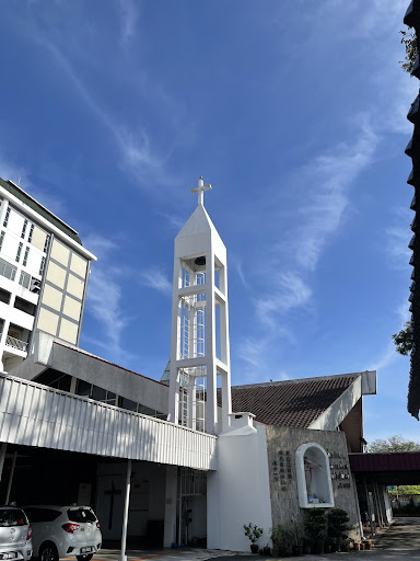 Sacred Heart Cathedral (1982)