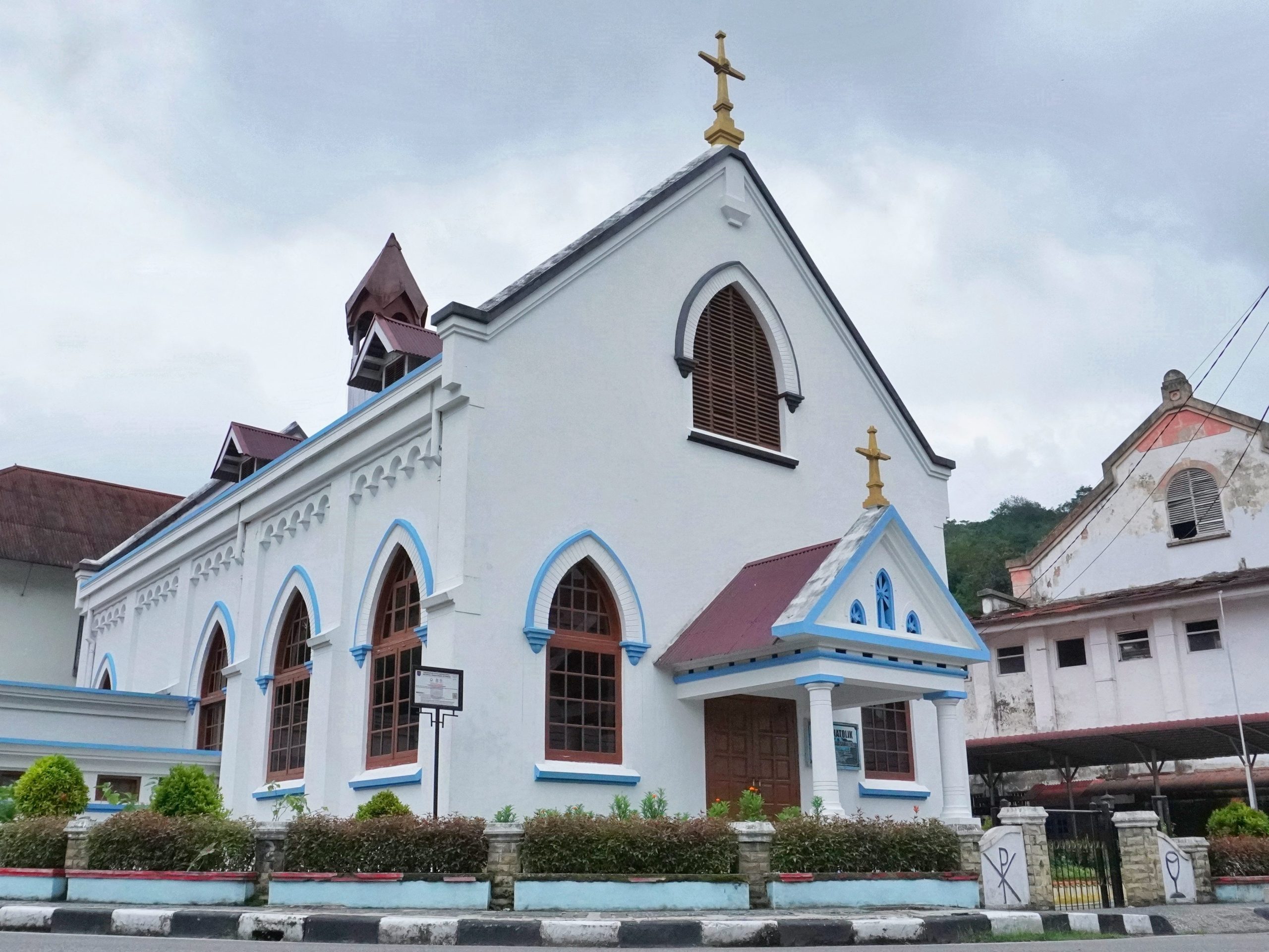 gereja scaled