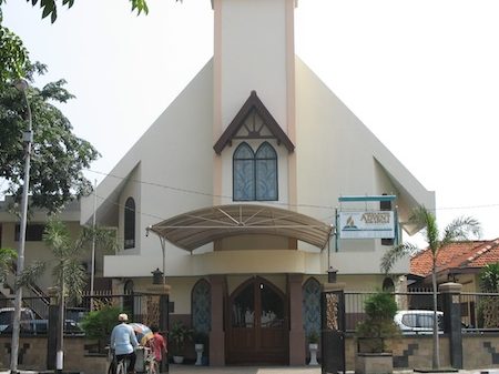 gereja seventh day adventist church sabandil