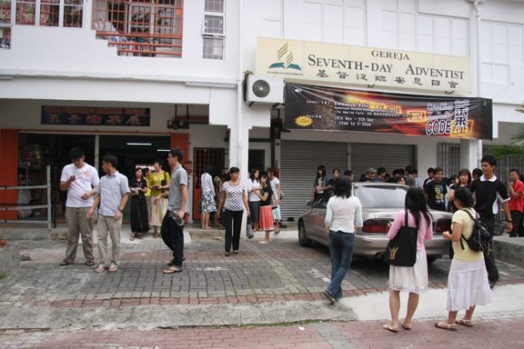 gereja seventh day adventist kulai