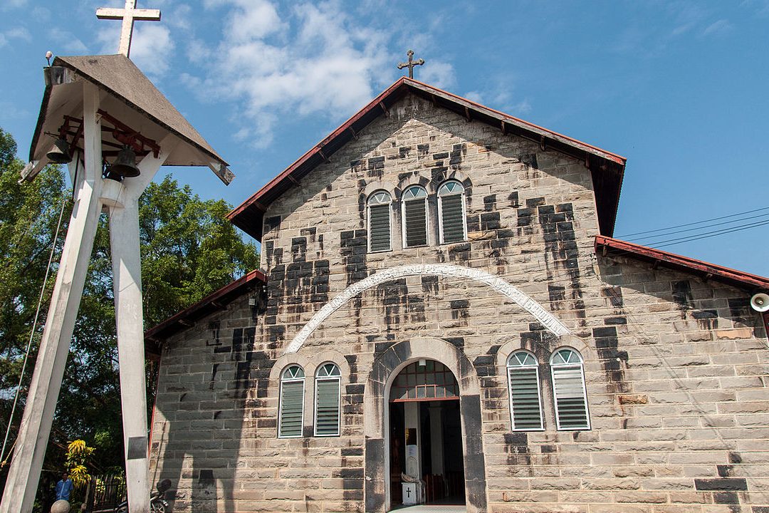 gereja terbaik di donggongon