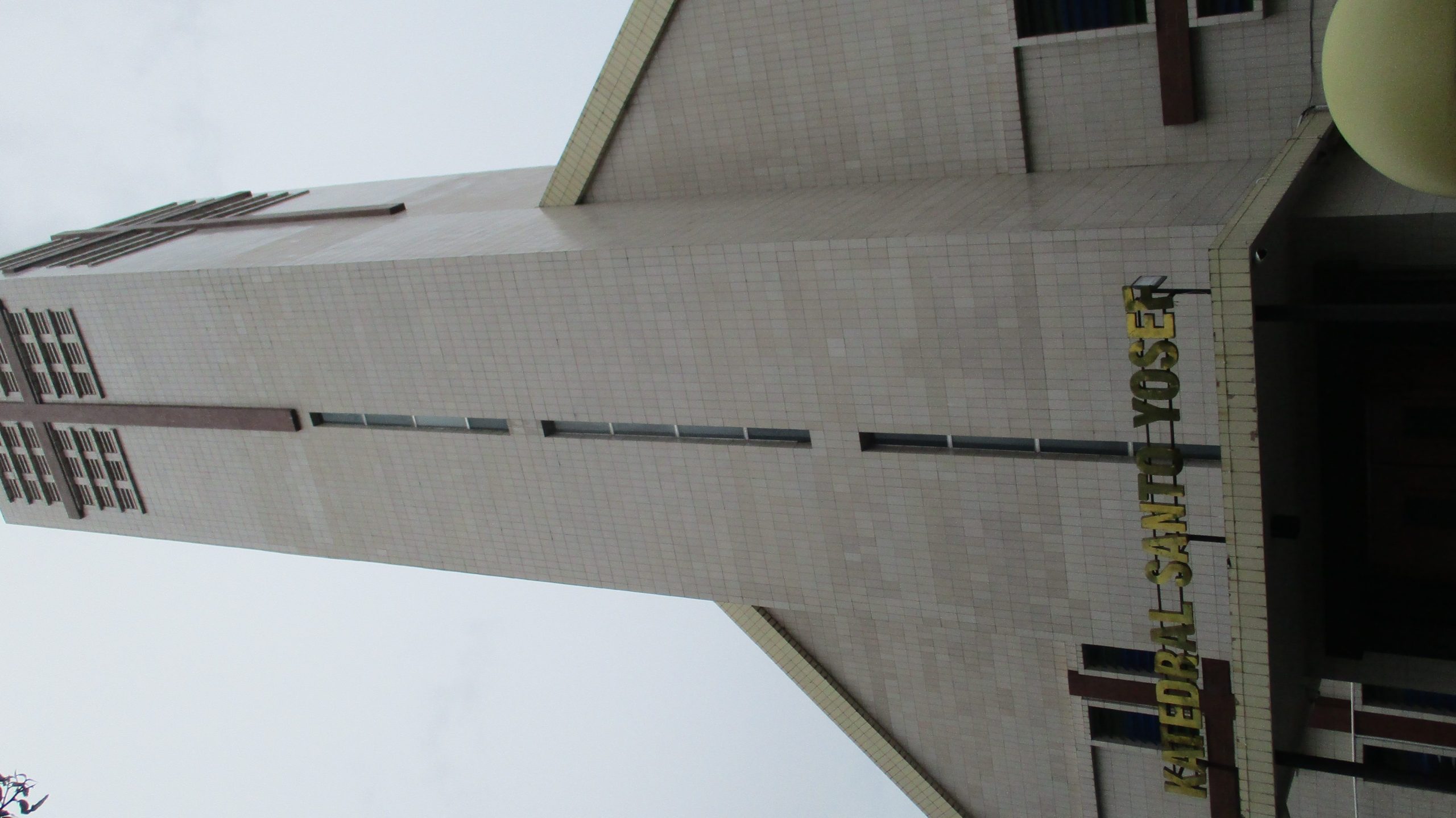 gereja terbaik di kampong pangkal kalong scaled