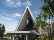 holy trinity church kuching